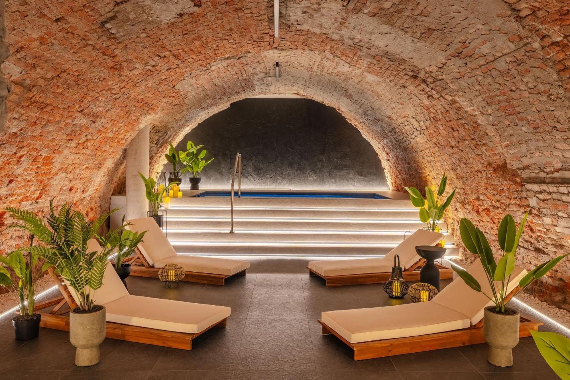 Muse - Loftaffair Spa Collection Cracovie Extérieur photo